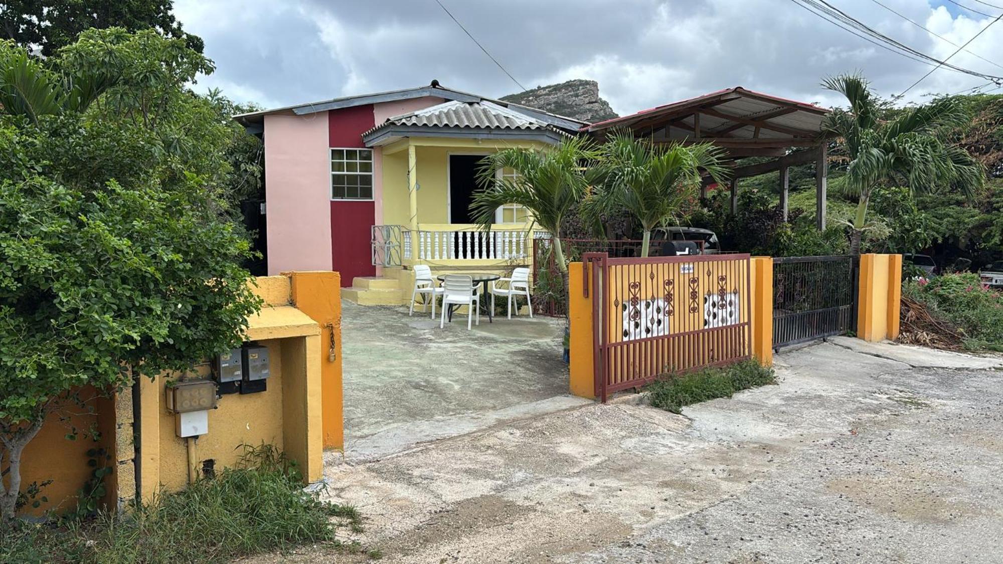 Sucasa Apartment Willemstad Luaran gambar